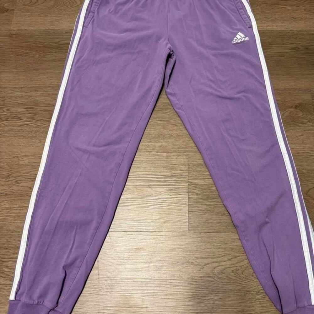 Womens adidas light purple sweatpants medium